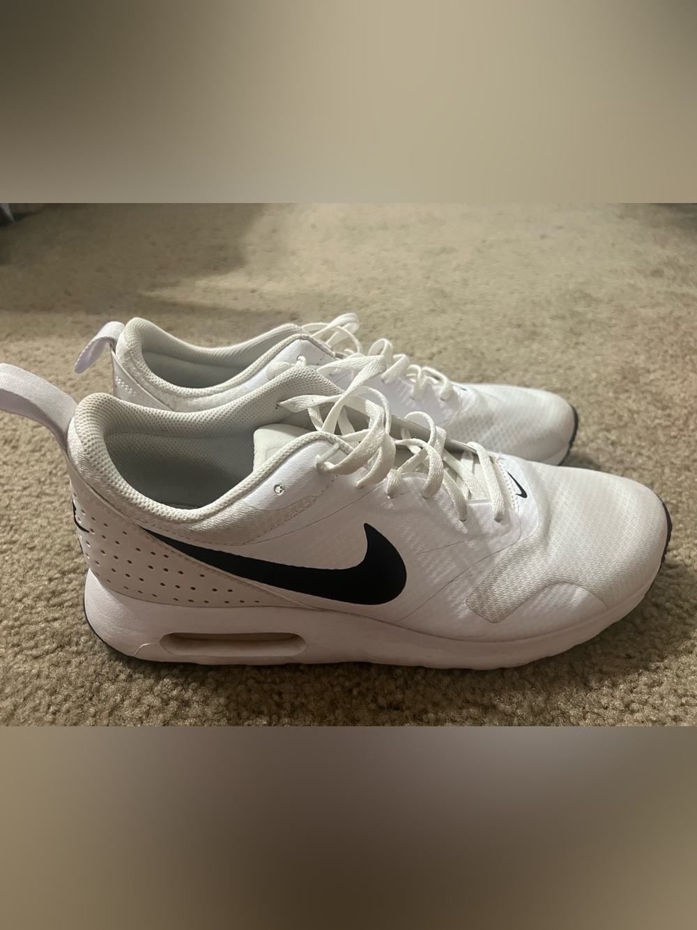 Nike Air Max Tavas - Women’s 11.5